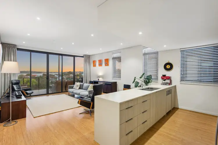 29/1 Freshwater Parade, Claremont WA 6010