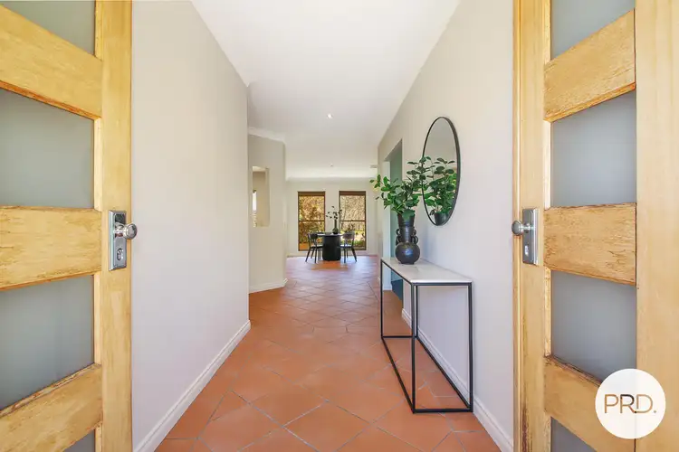 Third view of Homely house listing, 2/39 Florence Crescent, West Albury NSW 2640