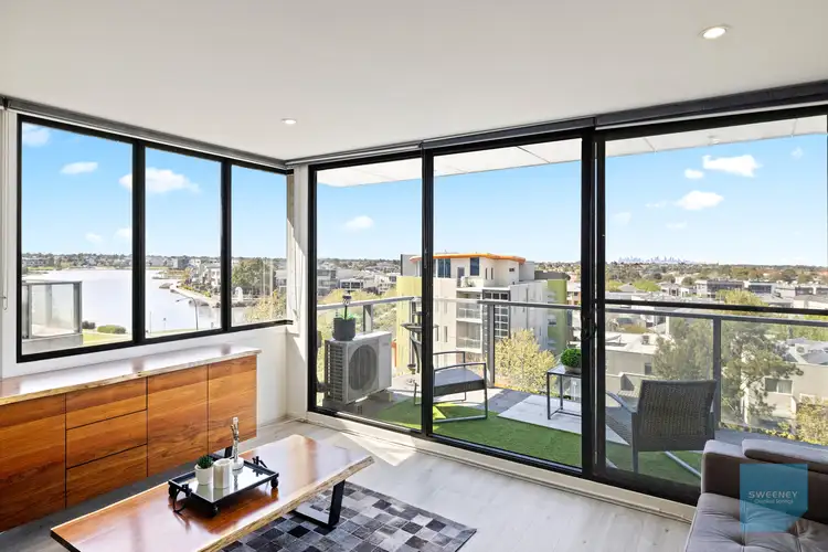 Fifth view of Homely apartment listing, 33/1 Woodward Way, Caroline Springs VIC 3023