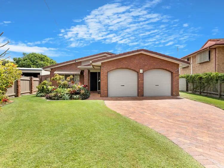 10 Virginia Court, Scarness QLD 4655