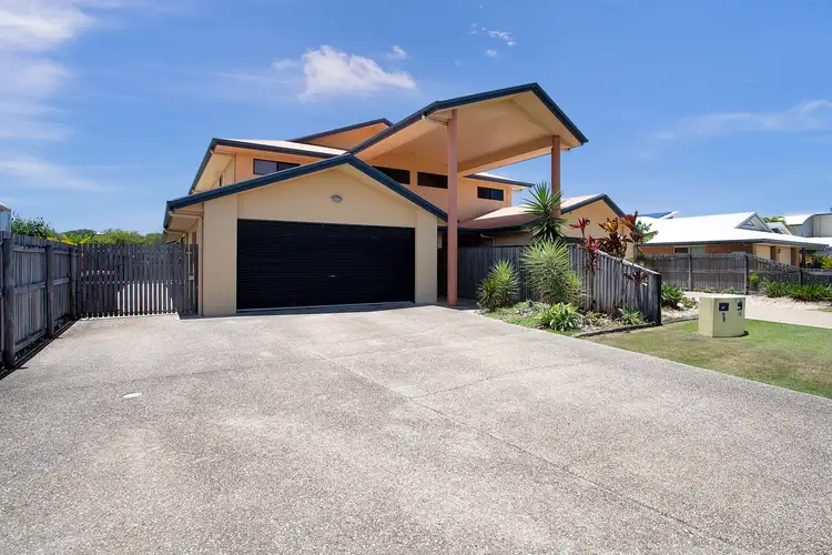 2/34 Oasis Drive, North Mackay QLD 4740