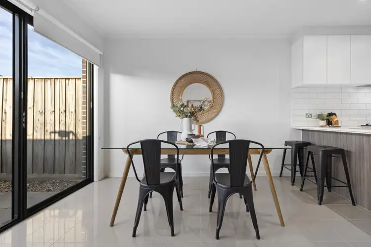 Fifth view of Homely townhouse listing, 118 Harcrest Boulevard, Wantirna South VIC 3152