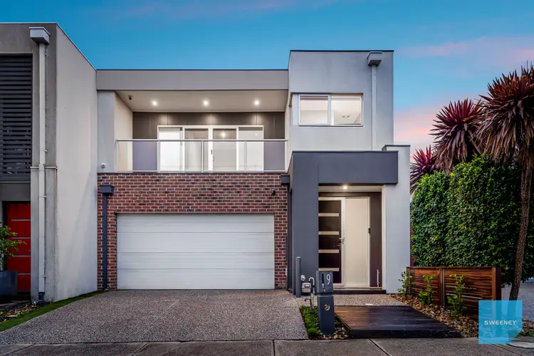 9 Boathouse Drive, Caroline Springs VIC 3023