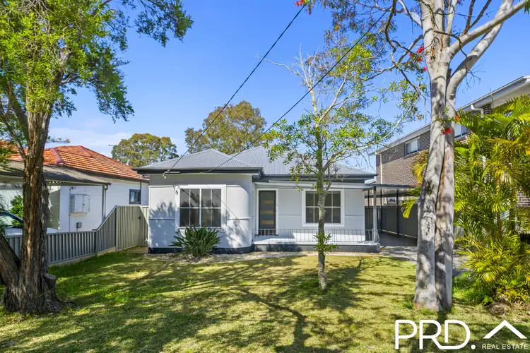 3 Singleton Avenue