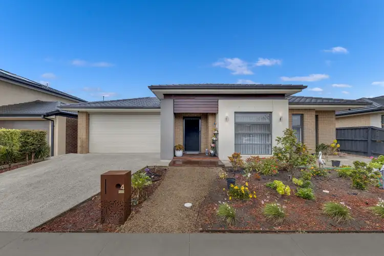Main view of Homely house listing, 4 Orinoco Chase, Werribee VIC 3030