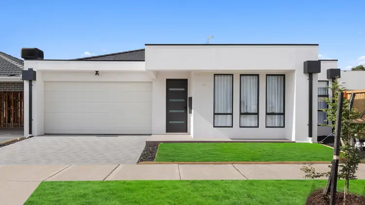 13 Davis Circuit
