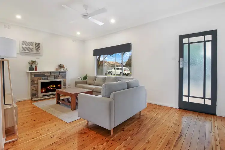 Second view of Homely house listing, 17 Glenview Avenue, Wodonga VIC 3690