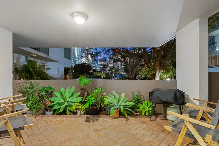 203/19 Wicklow Street, Kangaroo Point QLD 4169