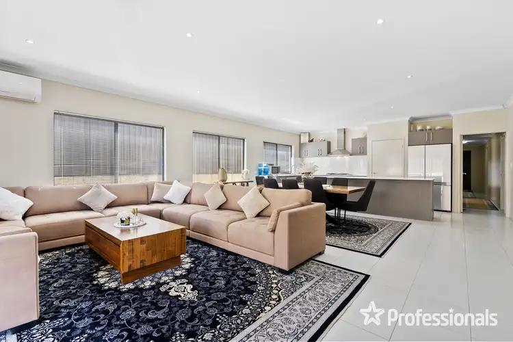 8 Ephrussi Way, Landsdale WA 6065