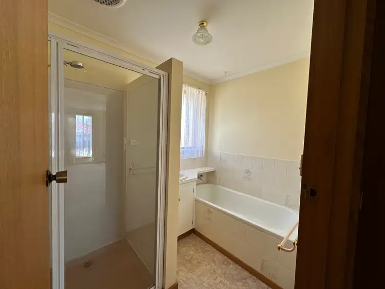 Fifth view of Homely unit listing, 2/14 Drysdale Court, Newnham TAS 7248