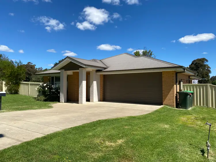 53 Waratah Street, Junee NSW 2663