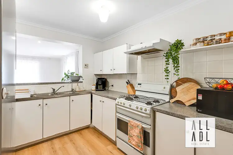 Sixth view of Homely house listing, 10 Medlands Close, Wynn Vale SA 5127