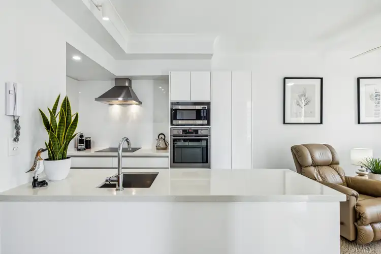 Sixth view of Homely apartment listing, 15/5-7 Cronin Avenue, Main Beach QLD 4217