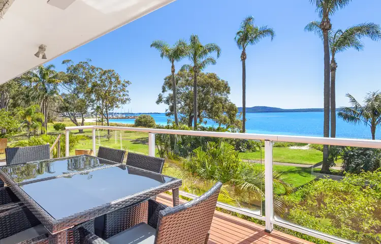 74 Sandy Point Road, Corlette NSW 2315