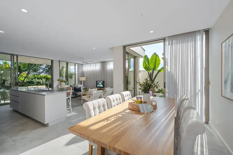 311/11 Aqua Street, Newport QLD 4020