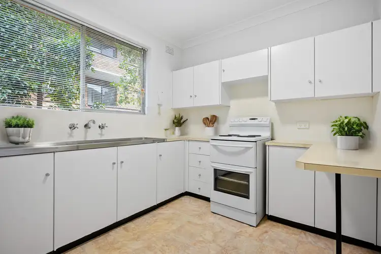 Third view of Homely unit listing, 2/30 Burdett Street, Hornsby NSW 2077