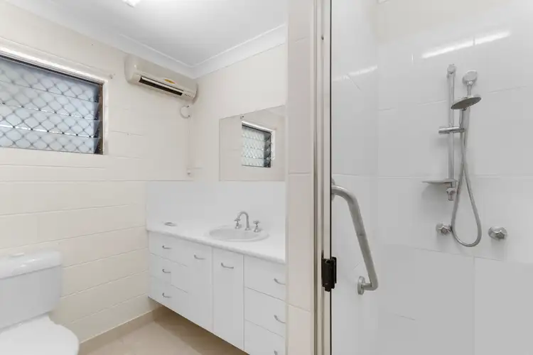 Fifth view of Homely house listing, 2 Beech Court, Bushland Beach QLD 4818