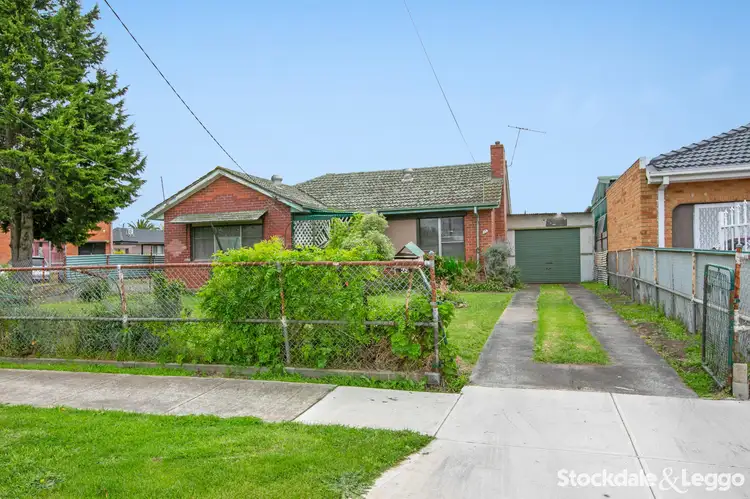 Second view of Homely house listing, 35 Rosedale Crescent, Dallas VIC 3047