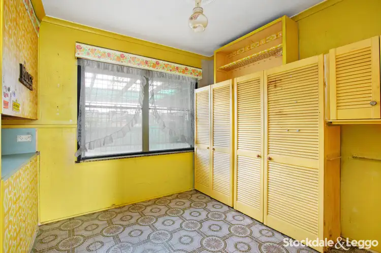 Fifth view of Homely house listing, 35 Rosedale Crescent, Dallas VIC 3047