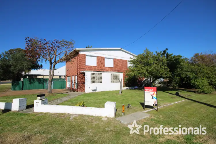 15 Lucy Victoria Avenue, Australind WA 6233