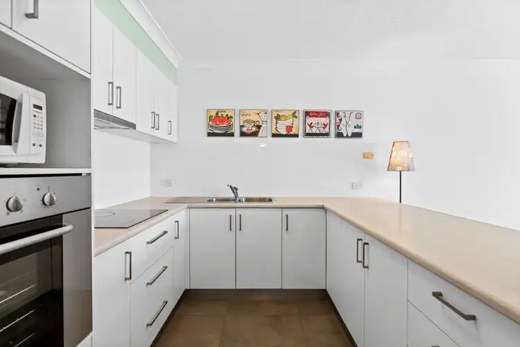 Seventh view of Homely apartment listing, 8/92 Stanhill Drive, Chevron Island QLD 4217