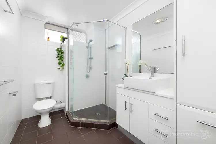 Sixth view of Homely unit listing, 5/16 Amelia Street, Coorparoo QLD 4151