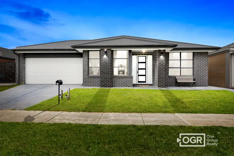 27 Yan Yean Avenue, Wallan VIC 3756