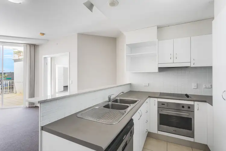 Fourth view of Homely unit listing, 2/76-78 John Street, Redcliffe QLD 4020