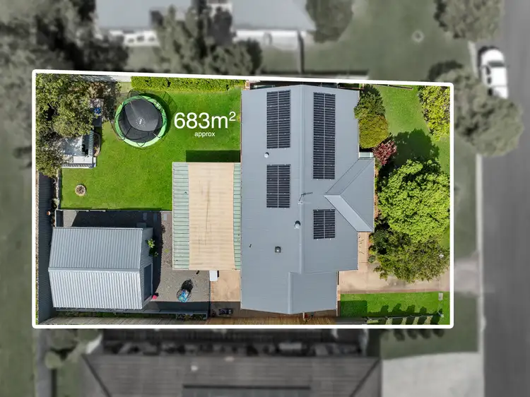 33 Tiverton Place, Landsborough QLD 4550
