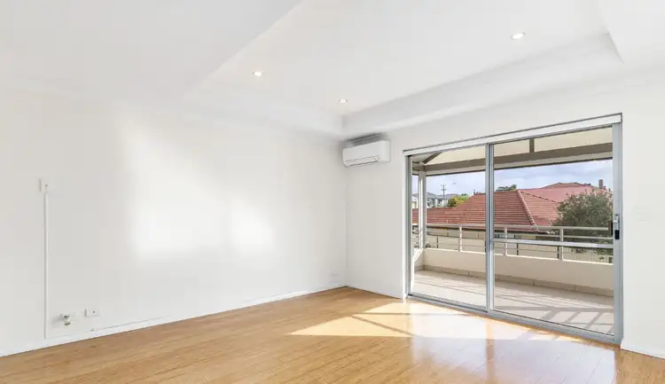 Fourth view of Homely apartment listing, 7/26 Beechboro Road, Bayswater WA 6053