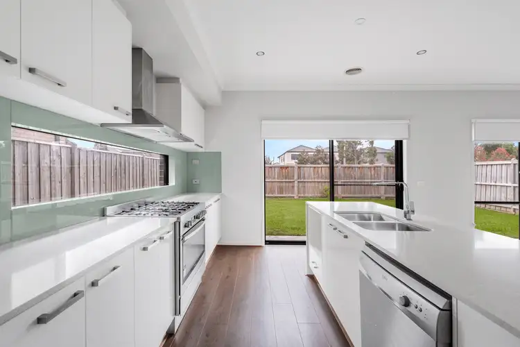 Fifth view of Homely house listing, 31 Olivetree Drive, Keysborough VIC 3173