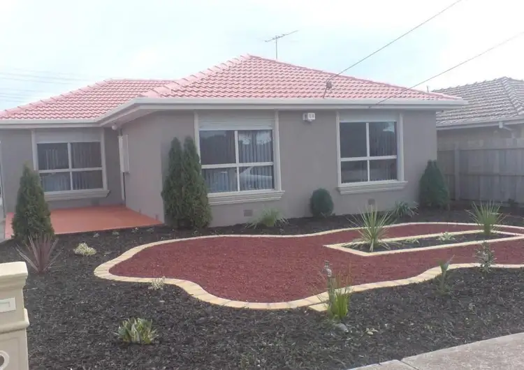 32 Kent Road, Lalor VIC 3075