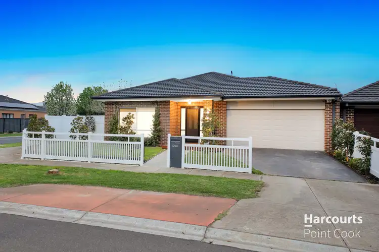 Second view of Homely house listing, 10 Yaramba Boulevard, Point Cook VIC 3030