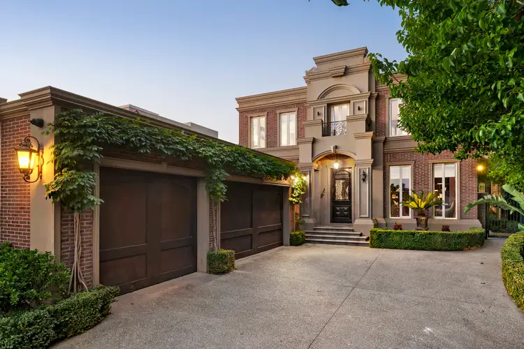 987 Toorak Road, Camberwell VIC 3124