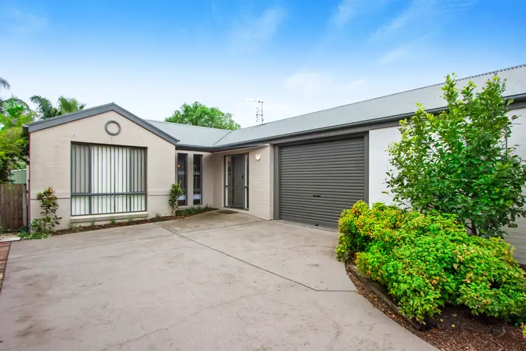 3B Charles Street