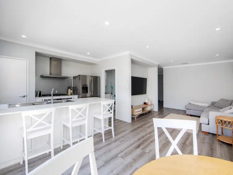 Sixth view of Homely house listing, 122 Reflection Boulevard, Jindalee WA 6036