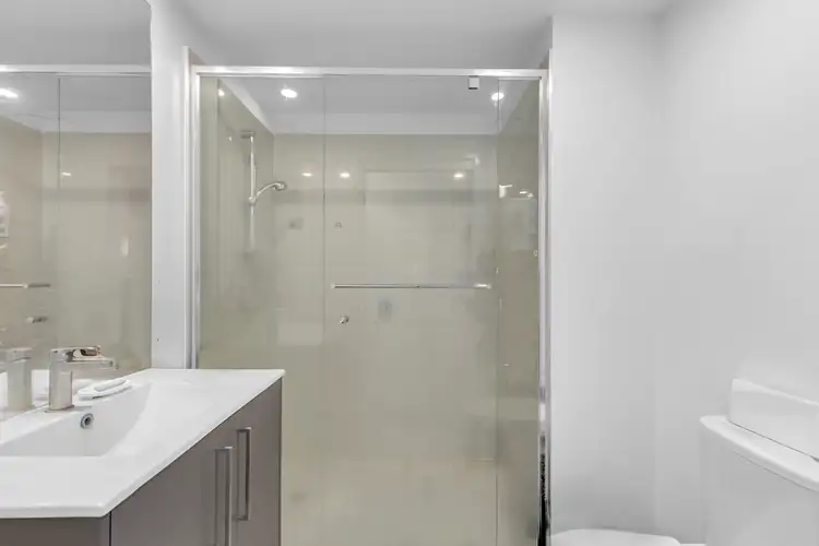 Fifth view of Homely apartment listing, 404/37-39 Regent Street, Woolloongabba QLD 4102