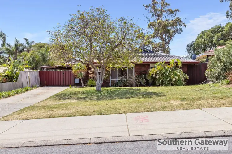 13 Chisham Avenue, Parmelia WA 6167