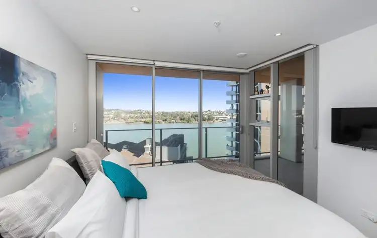 Main view of Homely unit listing, 4024/37C Harbour Road, Hamilton QLD 4007