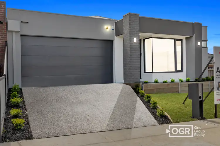 4 Brandybuck Lane, Mernda VIC 3754