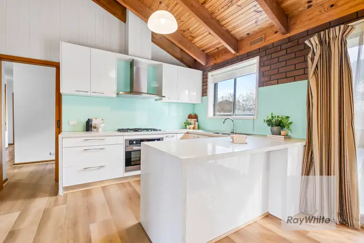 Sixth view of Homely house listing, 32 Janet Crescent, Bundoora VIC 3083
