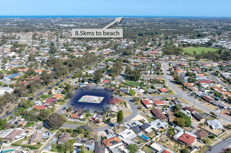 Sixth view of Homely house listing, 10 Hadleigh Way, Girrawheen WA 6064