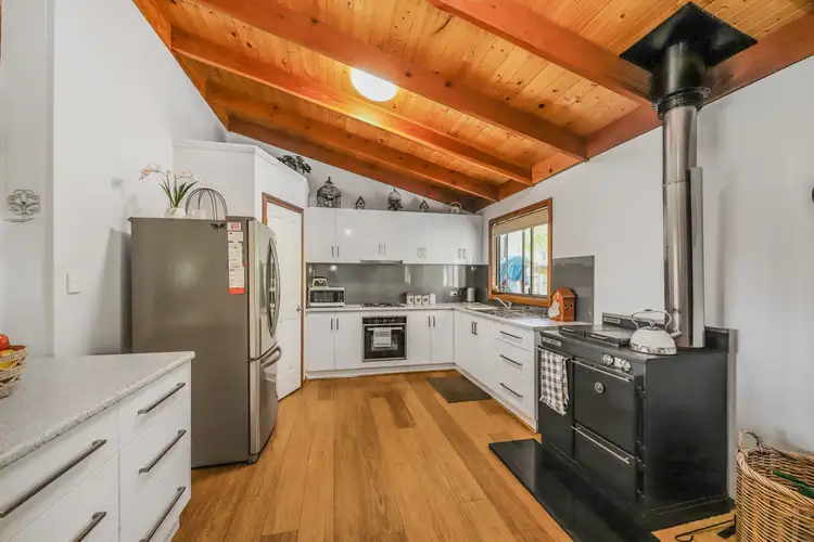 Sixth view of Homely house listing, 10 Booral Avenue, Tumut NSW 2720