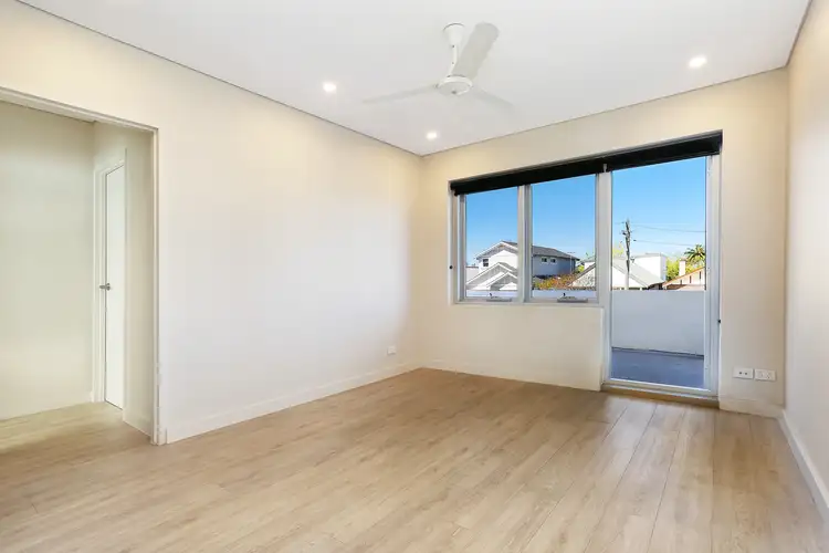 Third view of Homely apartment listing, 2/31-33 Maida Street, Lilyfield NSW 2040