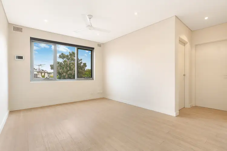 Fifth view of Homely apartment listing, 2/31-33 Maida Street, Lilyfield NSW 2040