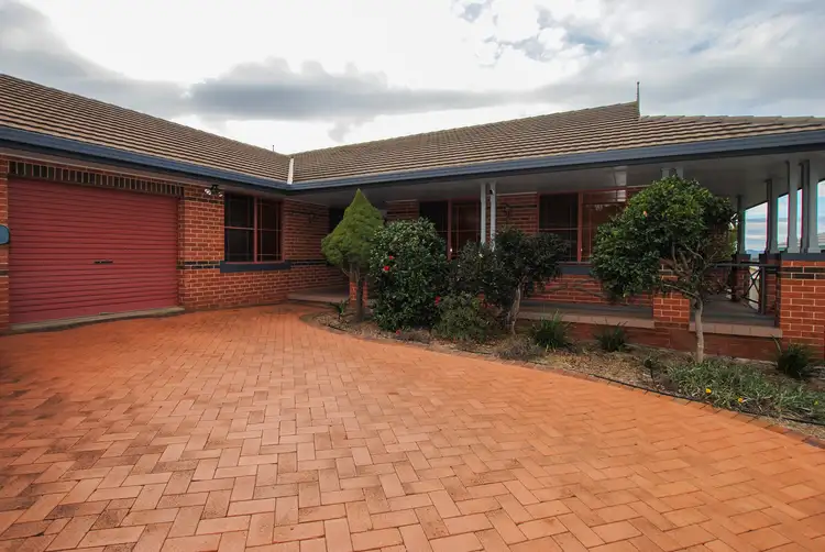 52 Dewhurst Drive, Mudgee NSW 2850