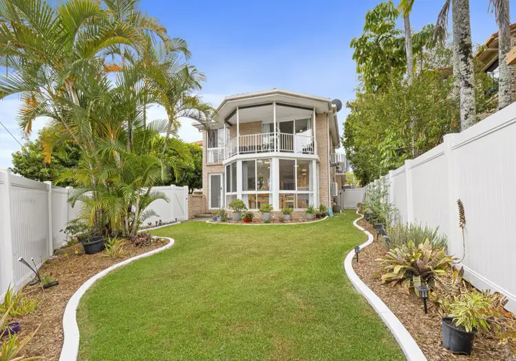 1/29 Chester Terrace, Southport QLD 4215