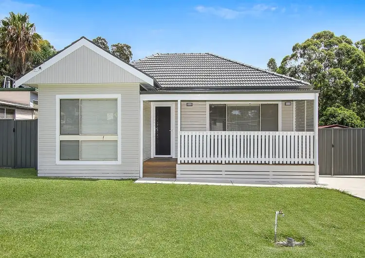 46 Lakelands Drive