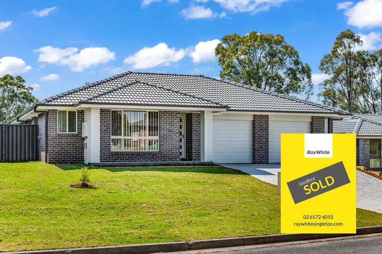 Main view of Homely semi-detached listing, 1/3A Grainger Crescent, Singleton NSW 2330