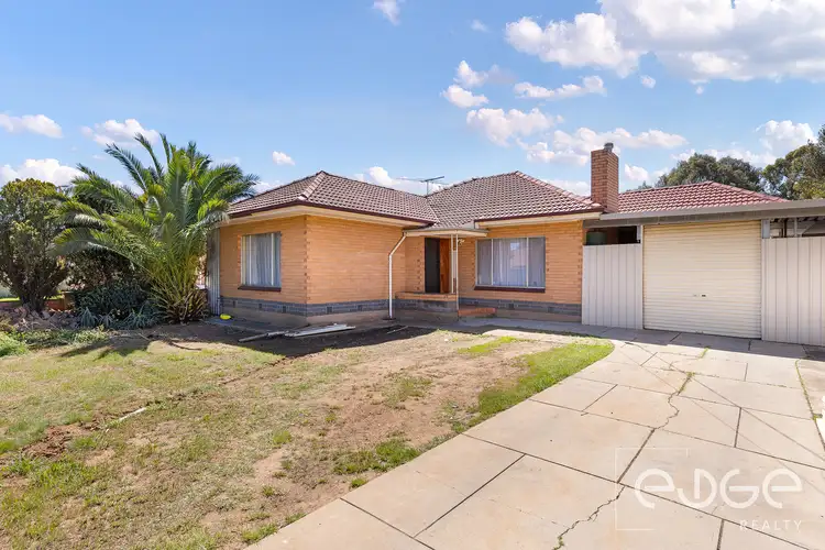 17 Bronwyn Crescent, Salisbury North SA 5108
